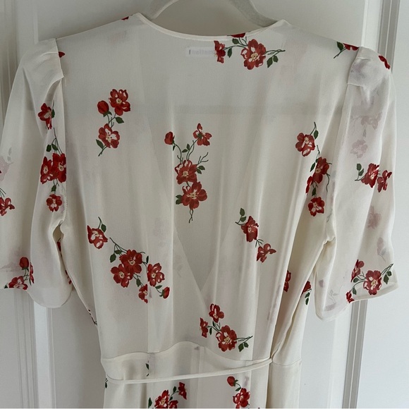 Reformation Lucky Wrap Mini Dress Magdalena Cream White Floral V-neck | Small - Picture 10 of 14